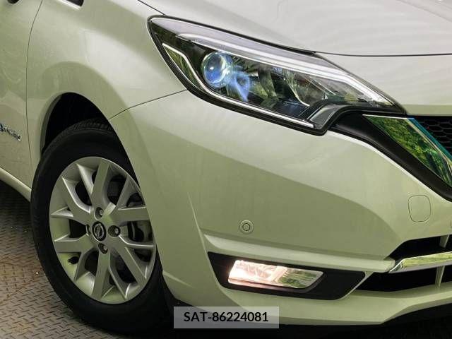 Nissan NOTE 2018-08 392949-12