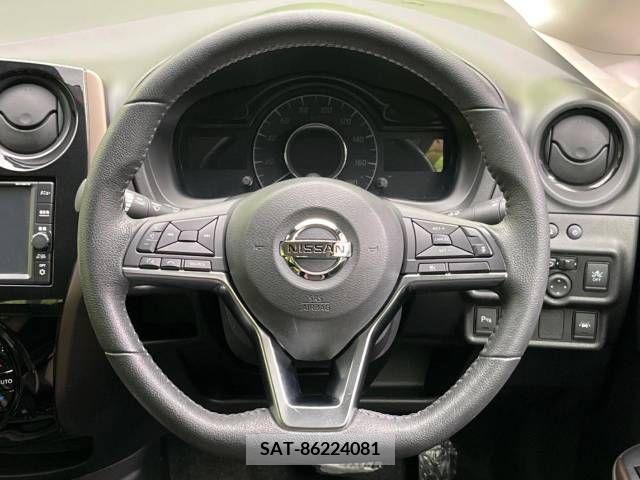 Nissan NOTE 2018-08 392949-11