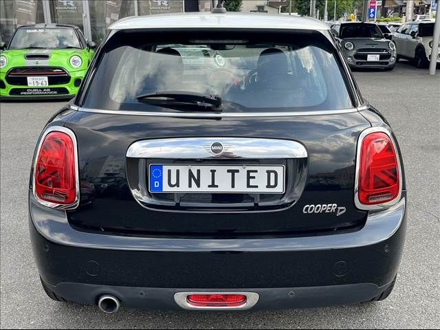 Bmw MINI 2018-09 9401-13