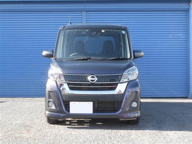 Nissan DAYZ ROOX 2017-06 2855-1