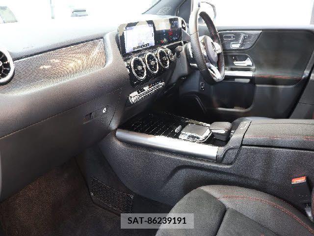 Mercedes Benz B-CLASS 2019-07 234429-1