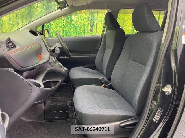 Toyota SIENTA 2016-06 213093-7
