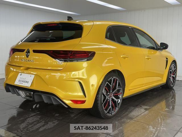 Renault MEGANE 2023-03 383807-2