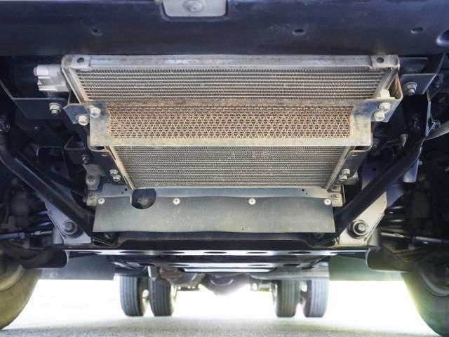 Mazda TITAN 2011-05 196219-18