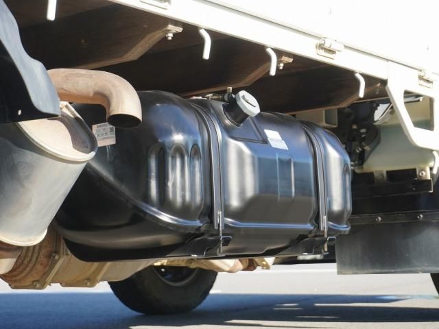 Mazda TITAN 2011-05 196219-20