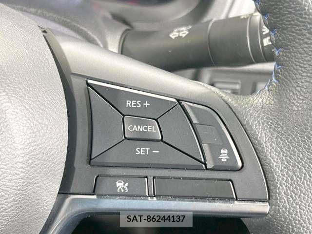 Nissan NOTE 2018-07 222471-5