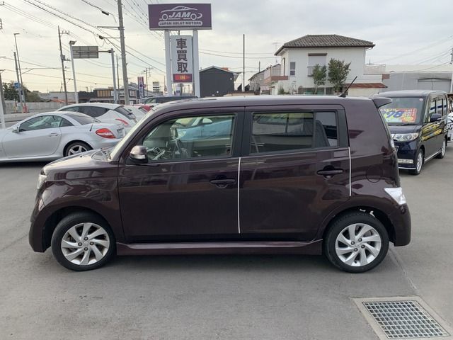 Toyota BB 2012-02 5213-6