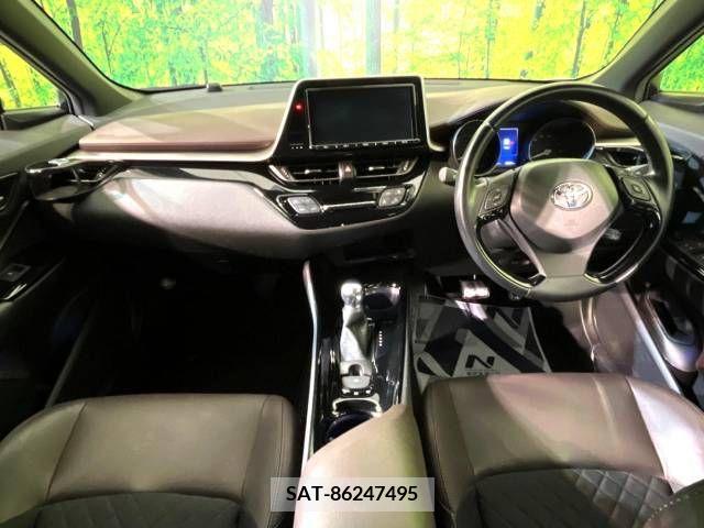 Toyota C-HR 2017-07 294963-1