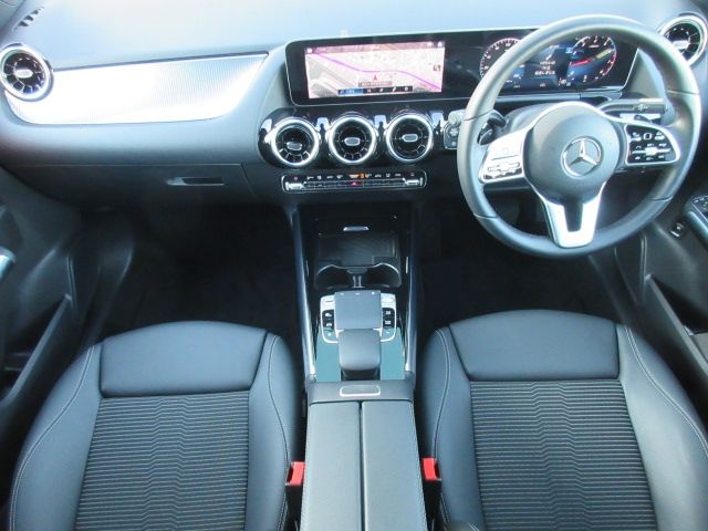Mercedes Benz B-CLASS 2020-09 24318-1