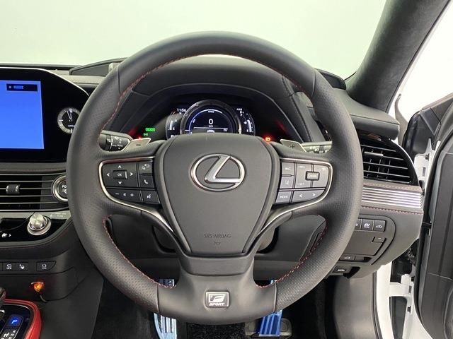 Lexus LS 2023-02 1296-3