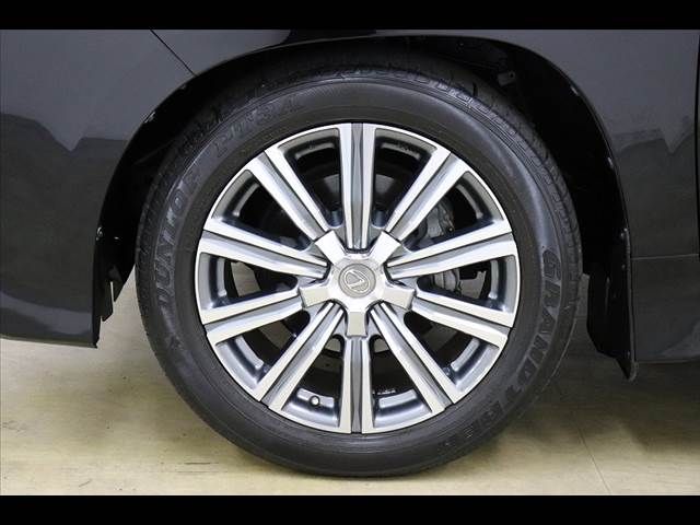 Lexus LX 2016-10 13133-23