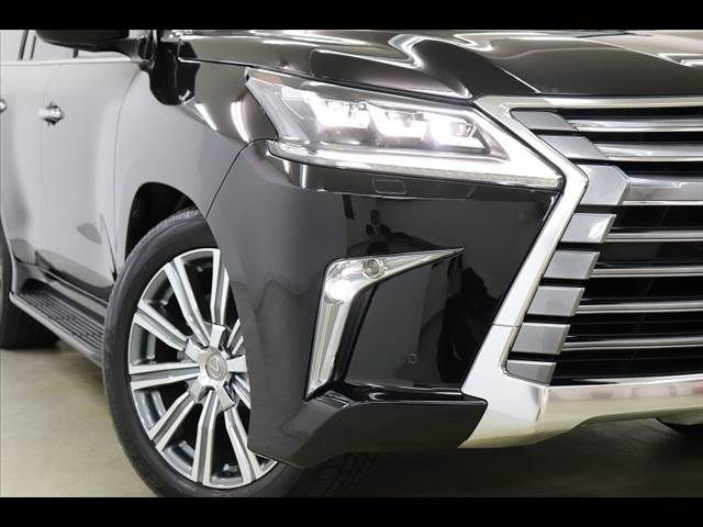 Lexus LX 2016-10 13133-22