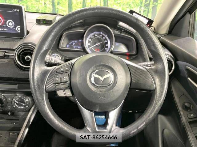 Mazda DEMIO 2014-12 347049-11