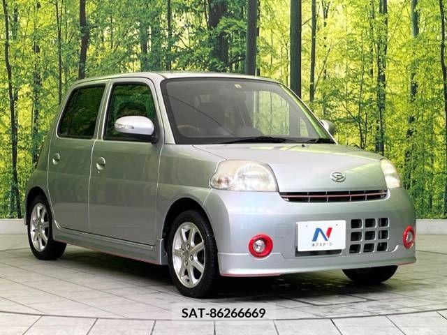 Daihatsu ESSE 2011-06 379612-16