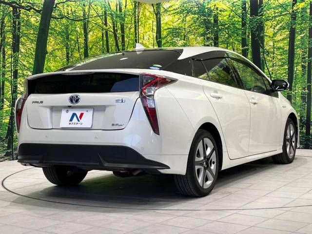 Toyota PRIUS 2017-06 189150-17