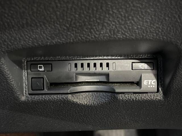 Toyota PRIUS 2017-06 189150-5