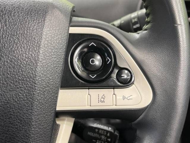 Toyota PRIUS 2017-06 189150-4