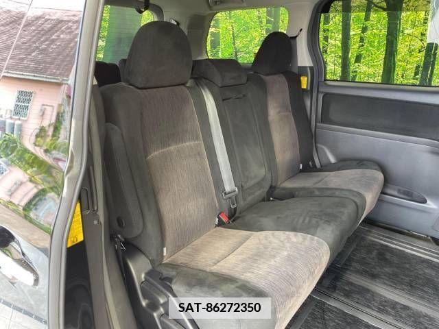 Toyota VELLFIRE 2012-07 369807-8