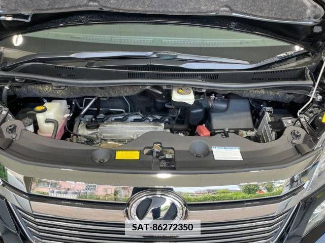 Toyota VELLFIRE 2012-07 369807-18