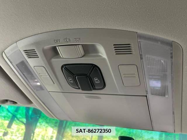 Toyota VELLFIRE 2012-07 369807-5
