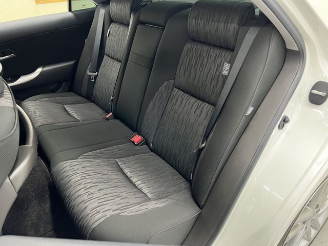 Toyota CROWN SEDAN 2010-08 8604-14