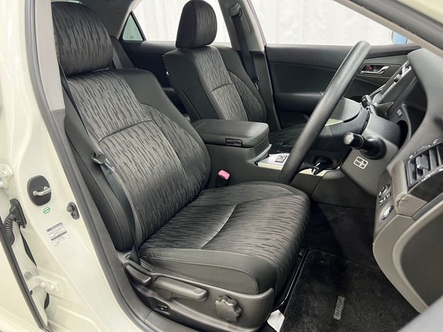 Toyota CROWN SEDAN 2010-08 8604-8