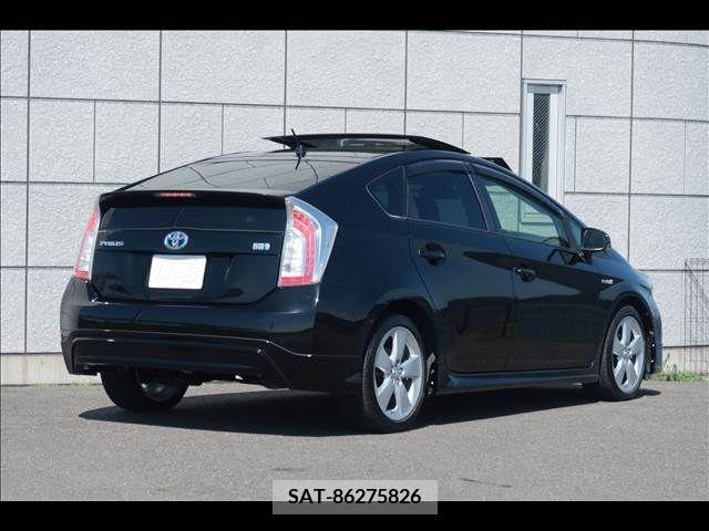 Toyota PRIUS 2012-09 252095-7