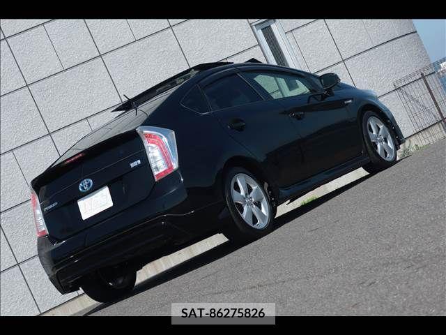 Toyota PRIUS 2012-09 252095-9