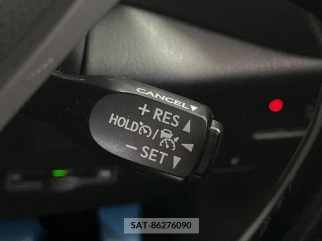 Toyota C-HR 2017-05 295025-6