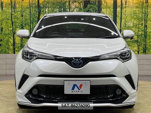 Toyota C-HR 2017-05 295025-14