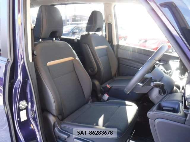 Nissan SERENA 2023-02 225832-11