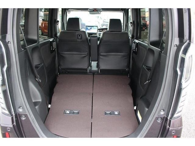 Honda N BOX CUSTOM 2018-06 191105-13
