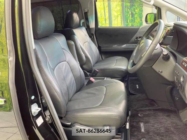 Toyota VELLFIRE 2011-12 299864-8