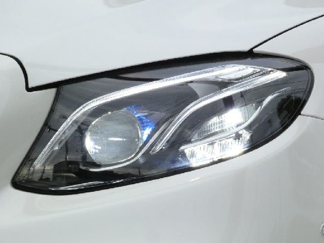 Mercedes Benz E-CLASS 2017-08 2913-19