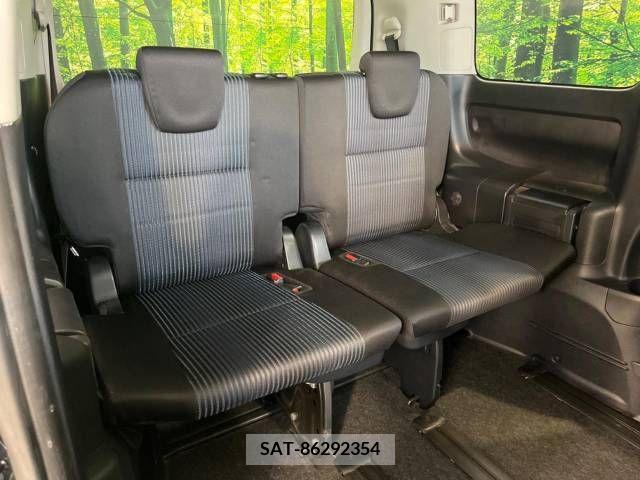 Toyota VOXY 2014-06 321399-10