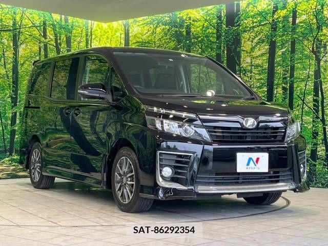 Toyota VOXY 2014-06 321399-17