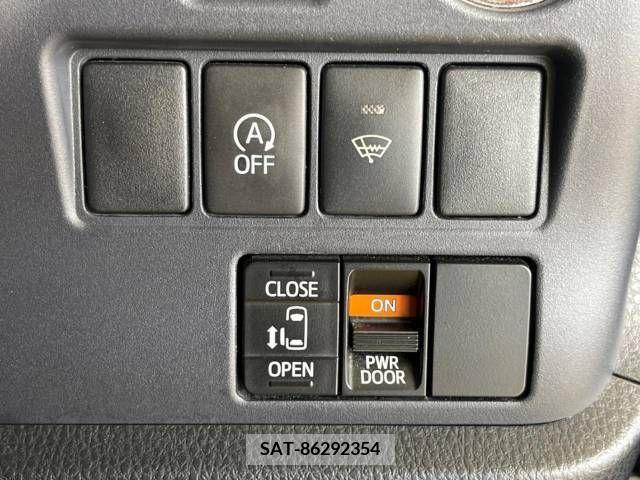 Toyota VOXY 2014-06 321399-4