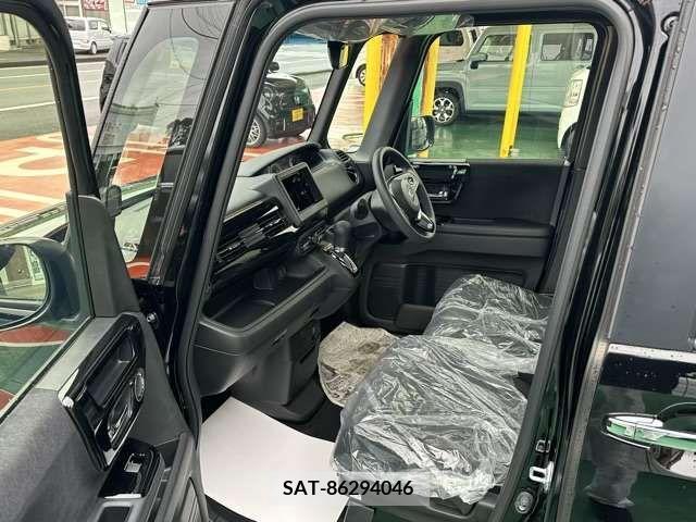 Honda N BOX CUSTOM 2023-02 209143-4