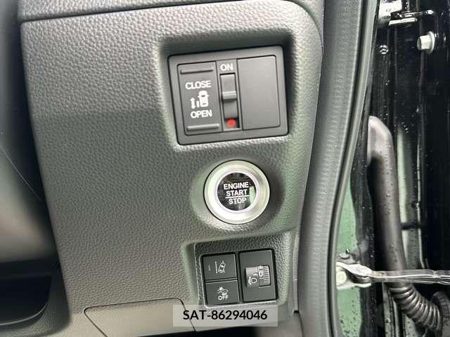 Honda N BOX CUSTOM 2023-02 209143-16