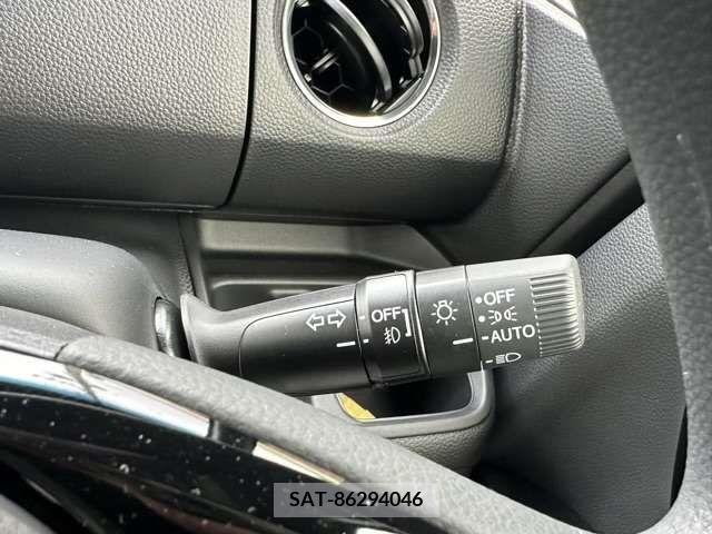 Honda N BOX CUSTOM 2023-02 209143-17