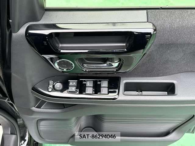 Honda N BOX CUSTOM 2023-02 209143-14