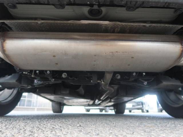Toyota HARRIER 2023-06 15954-18