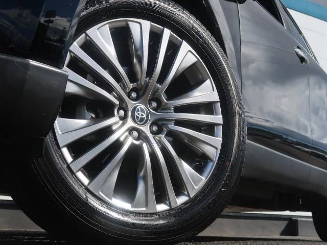 Toyota HARRIER 2023-06 15954-13