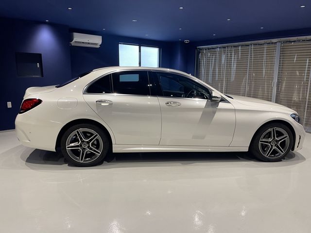 Mercedes Benz C-CLASS 2018-10 186626-1