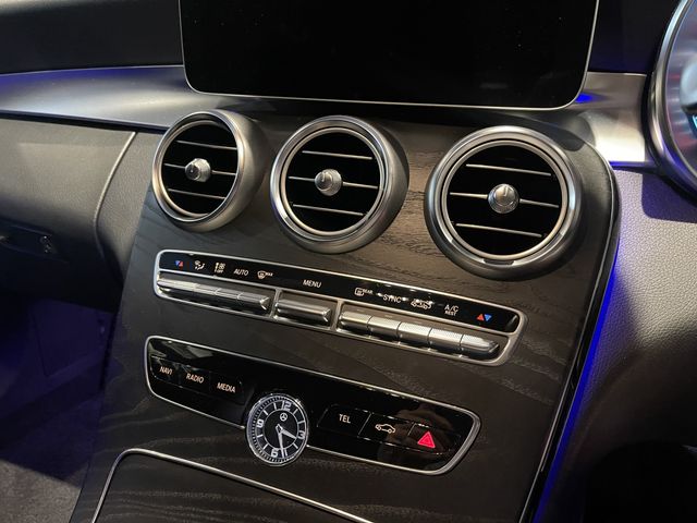Mercedes Benz C-CLASS 2018-10 186626-3