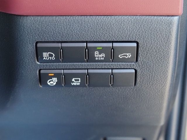 Lexus NX 2020-10 26430-26