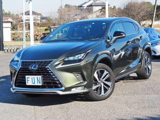 Lexus NX 2020-10 26430-0