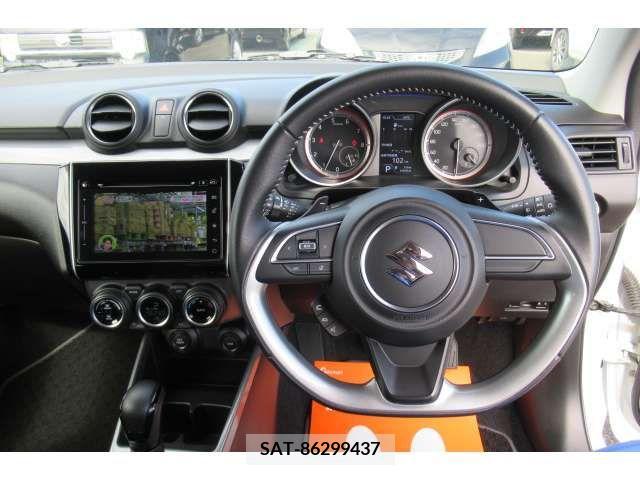 Suzuki SWIFT 2017-10 201890-8