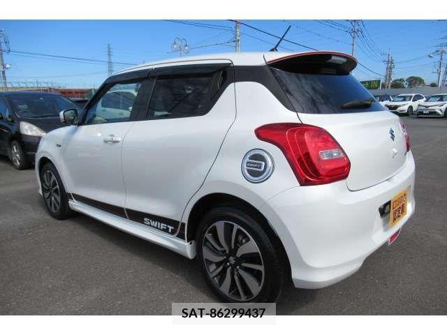Suzuki SWIFT 2017-10 201890-5