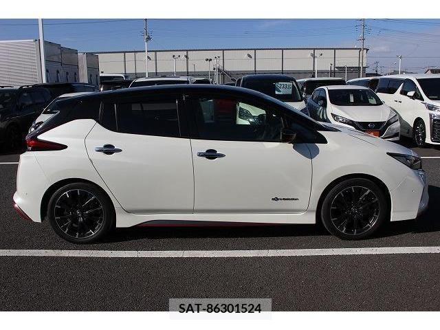 Nissan LEAF 2018-09 372594-8